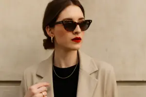 Quali piccoli accessori cambiano subito il look? I dettagli sottovalutati dagli influencer